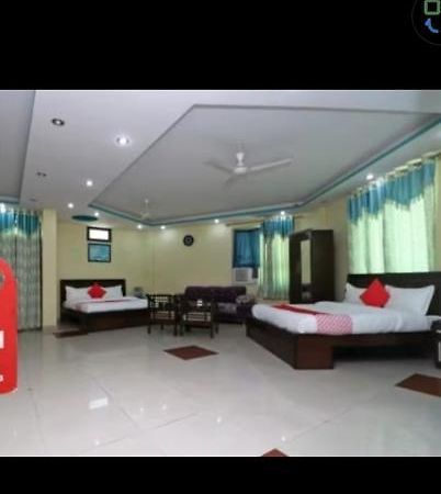 Hotel Aashiyana And Banquet Hall Haridwār Exteriör bild